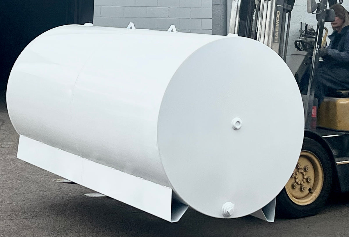 Stable Tank 2000 Farm Skid Tank W/ 3 Options